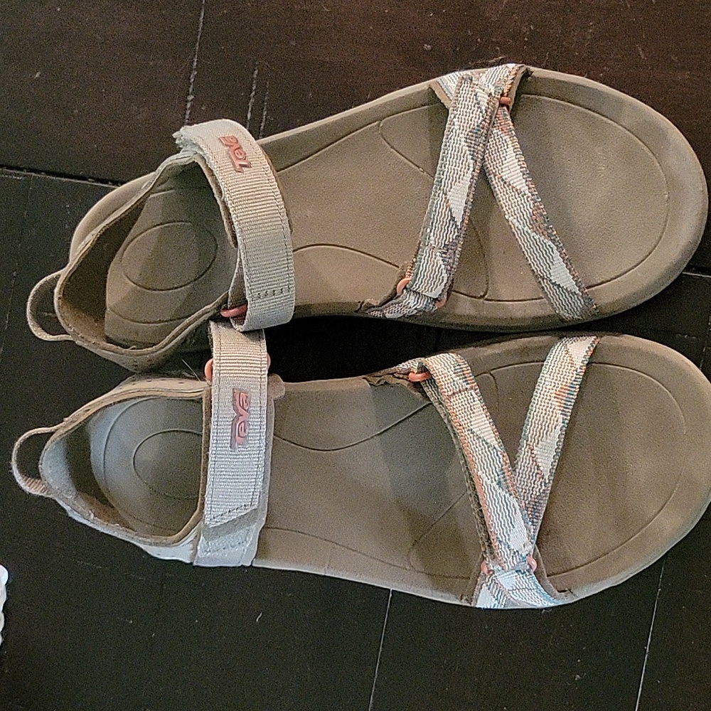 Teva sandals 7